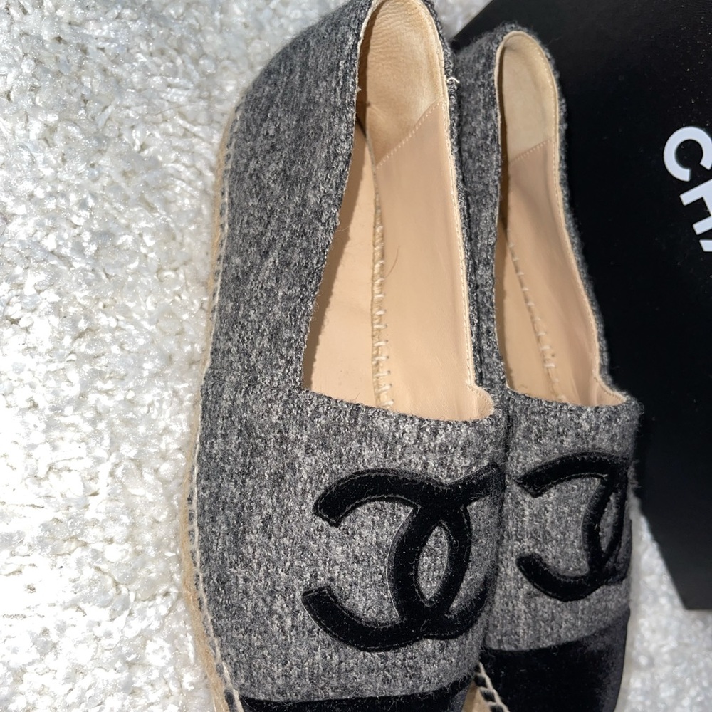 CHANEL 16A Black/Gray Espadrilles Sz. 37 - Picture 5 of 7